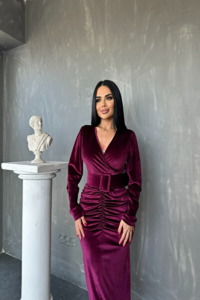 kamacibutik Φόρεμα με διπλό γιακά από βελούδινο ύφασμα με ζώνη