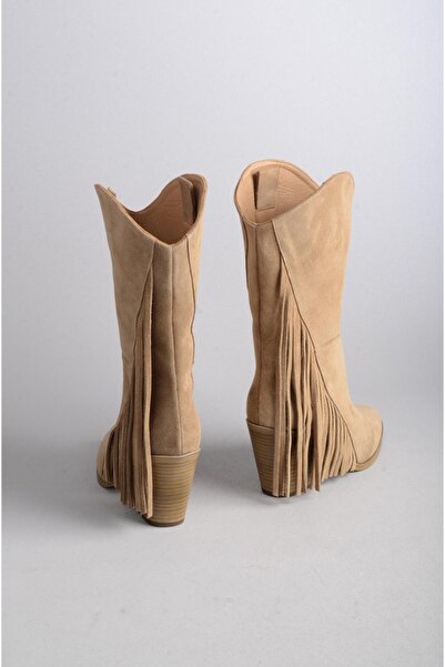 SEÇ KUNDURA SEÇ 55060 HAKİKİ DERİ PÜSKÜLLÜ TOPUKLU KADIN ÇİZME (Topuk Boyu:8 cm) VİZON SÜET