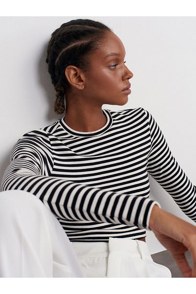 Dilvin 31232 Striped Long Sleeve Crop Top-Ecru-Black