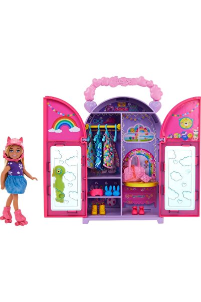 Barbie Chelsea Doll & Closet Playset, Foldable, 15-Piece Clothes & Accessories