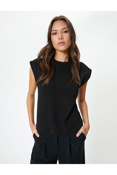 Koton Crew Neck T-Shirt Slim Fit Short Sleeve