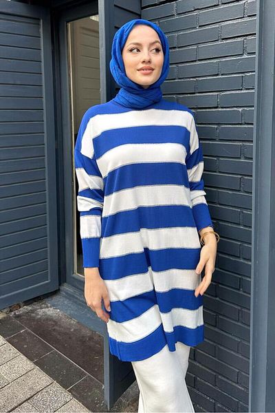 Oven Tricotaj cu dungi groase - Saks Blue