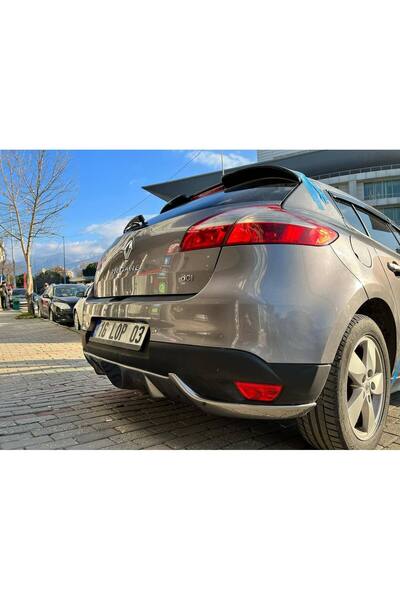 Genel Markalar Renault Megane 3 Rs Uyumlu Egzoz Görünümlü Difüzör Coupe (PLASTİK)