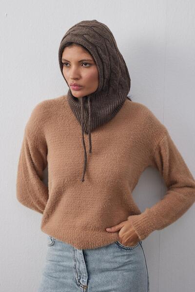 Fahhar Brown Hair Braid - Beanie Design