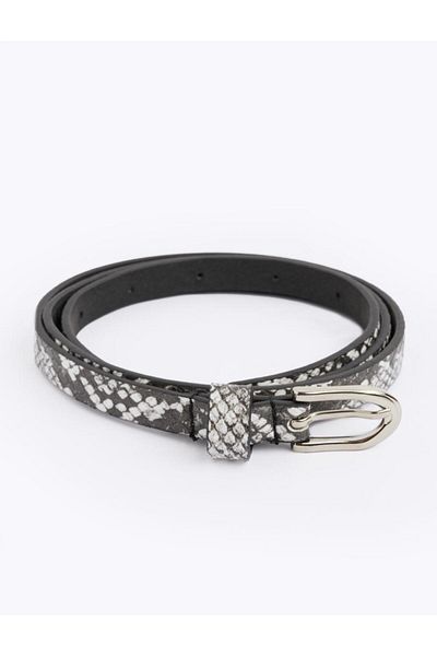 Jimmy Key Curea cu model