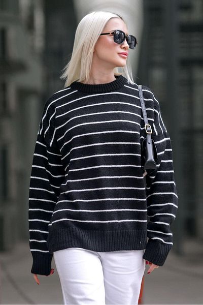 Madmext Pulover de damă cu dungi negre Mg1262