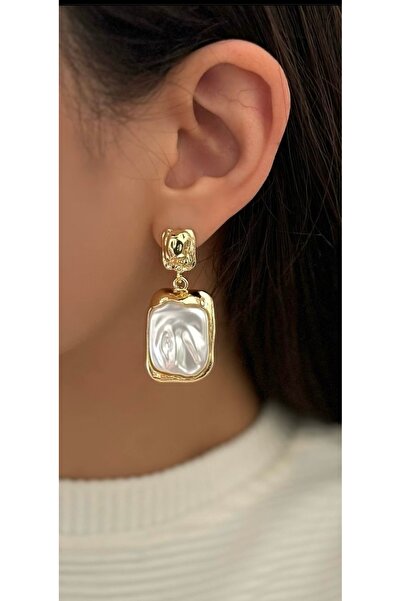 mibrillo Gold Beyaz Sallandılı Sedef Barok Vintage Küpe