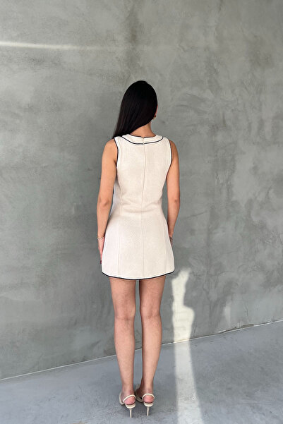 Seda Yalçın Atelier Μπεζ μαργαριτάρι με λεπτομέρεια τουίντ φόρεμα