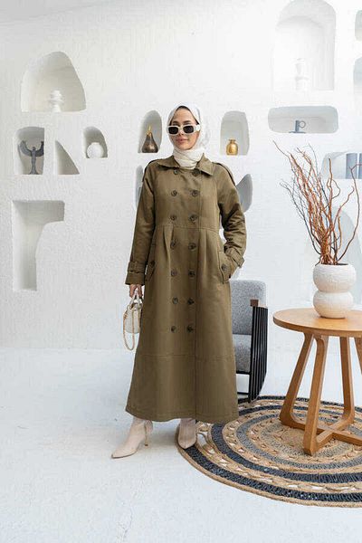 Neways 6632-Reglan Model Khaki Jacket - Sleeves and Ornamental Pleated Lens