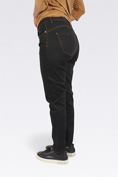 TOLGA SARAÇOĞLU 30232 SİYAH DAR PAÇA KOT PANTOLON