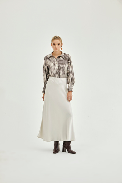 Pilea Gale Ecru Satin Skirt