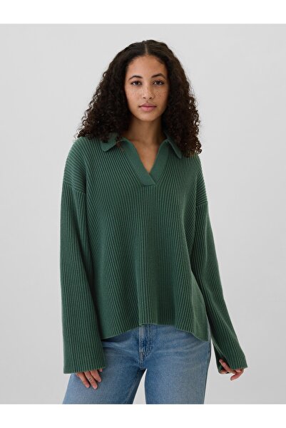 GAP Kadın Koyu Yeşil V Yaka Yırtmaç Detaylı Kazak