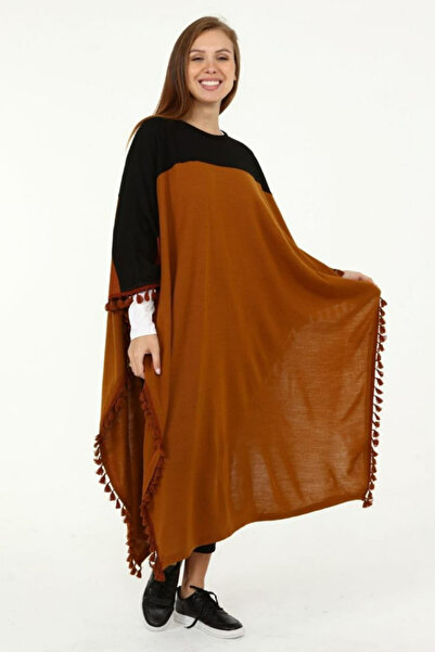 Cockatoo Two-Color Tasseled Women's Knitwear Poncho
