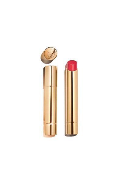 Chanel أحمر شفاه لامع يدوم طويلاً وسهل الاستخدام مع تركيبة مصبوغة مكثفة