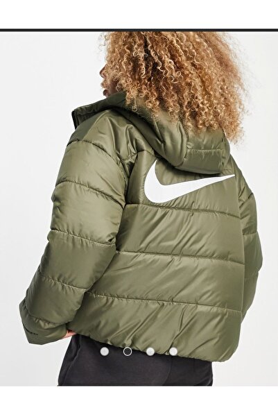 Nike Sportswear Classic Puffer Therma-fıt Bol Kesim Kadın Montu