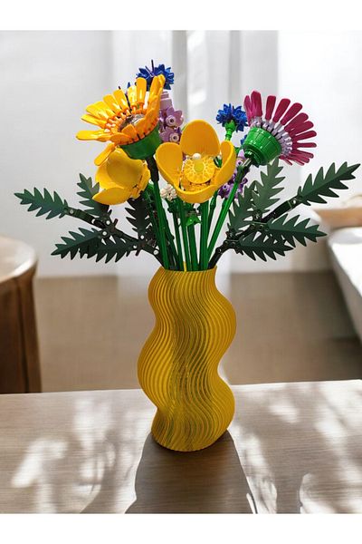 Maflen Wavy Striped Twist Nordic Style Special Design Decorative Vase Bioplastic Transparent Yellow