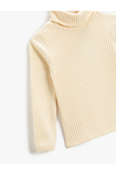 Koton Tricou de bază cu gât roscat cu textura moale