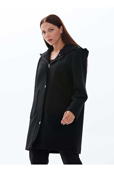 Selen Siyah Kadın Polo Normal Düz Kaban 24KSL9422-BB Beden: 50