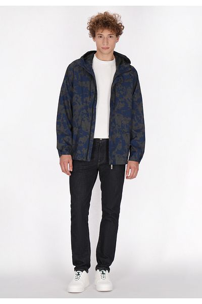 Mo Anorak