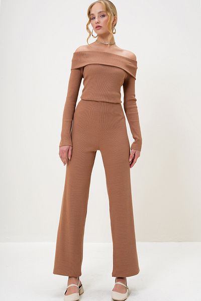 Trend Alaçatı Stili Madonna Collar Biscuit Camisole Set - Blouse and Pants Alc-X13060