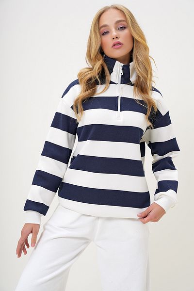 Trend Alaçatı Stili Women's Navy Blue Turtleneck Front Zip-Up Striped Three Thread Raster Winter Sweatshirt Alc-X13239