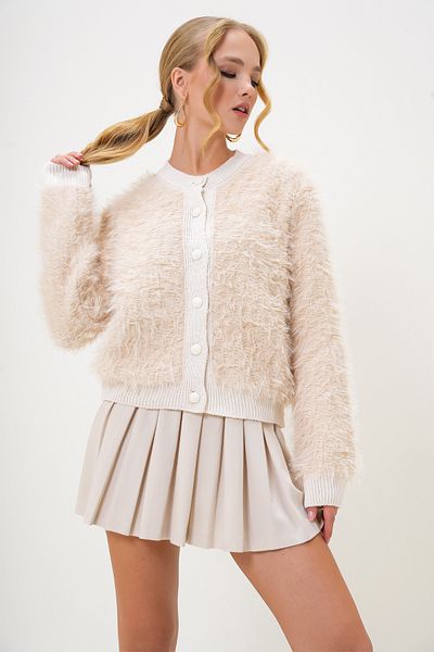 Trend Alaçatı Stili Women's Vanilla Crew Neck Button Front Hairy Knitwear Jacket Alc-X13218