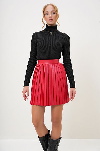Trend Alaçatı Stili Roter Mini-Faltenrock aus Kunstleder – ALC-X12769
