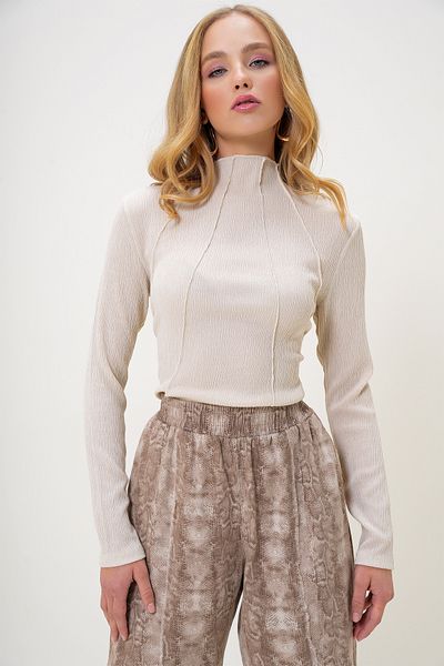 Trend Alaçatı Stili Women's Stone Stand Collar Ribbed Stitched Buzy Blouse Alc-X10974