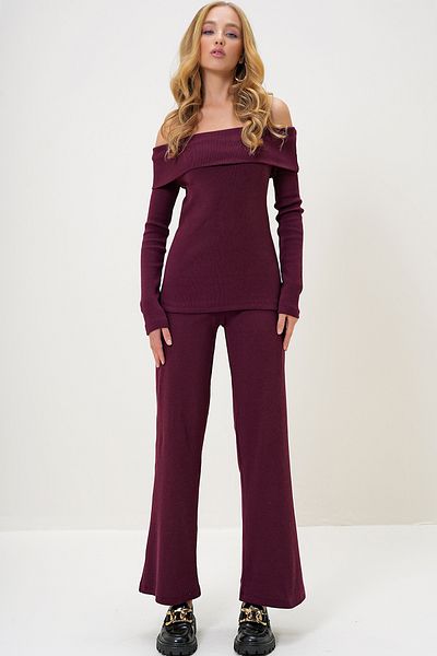 Trend Alaçatı Stili Women's Burgundy Madonna Collar Camisole Blouse and Trousers Set Alc-X13060