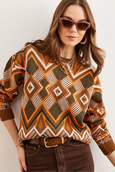 Olalook Women's Knitwear Sweater with Dark Tan Kilim - Kzk- 19000869