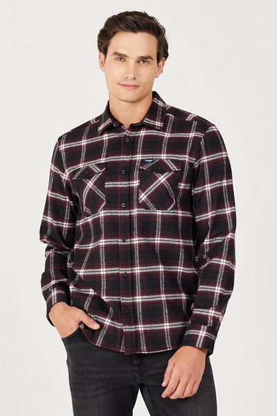 WRANGLER Regular Fit Regular Fit Shirt aus 100 % Baumwolle in Schwarz und Weinrot