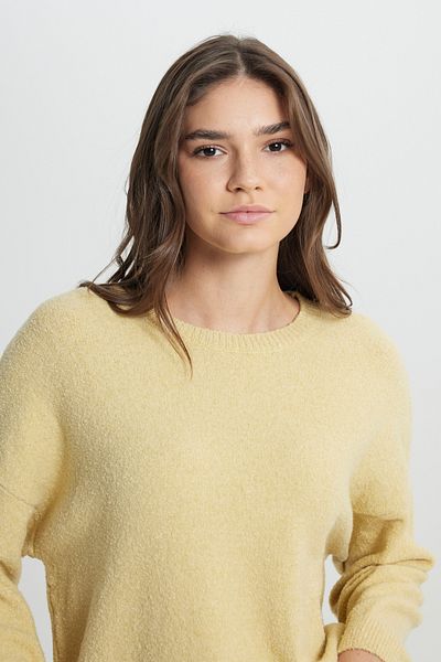 WRANGLER Normál szabású, normál szabású sárga kötöttáru pulóver