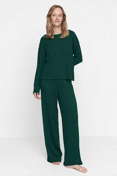 Trendyol Collection Sada smaragdově zeleného žebrovaného pleteného pyžama Thmaw21Pt0684