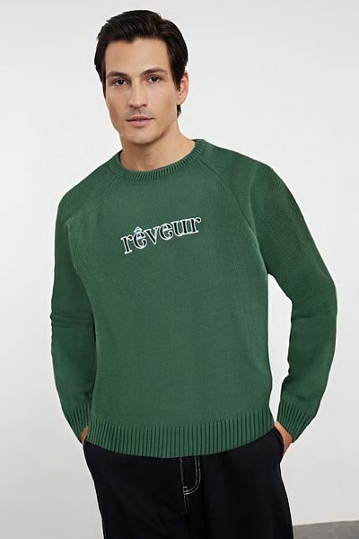 Trendyol Collection Pulover de tricotaj cu slogan verde - Decolteu, cu croiala normală TMNAW25KZ00041