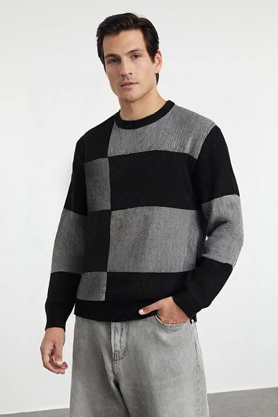 Trendyol Collection Color Blocked Μαύρο Πλεκτό Πουλόβερ - κανονική εφαρμογή, Crew Neck Tmnaw25kz00051