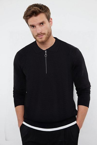 Trendyol Collection Pulover negru, subțire, cu decolteu rotund, tricotaj texturat TMNAW25KZ00031