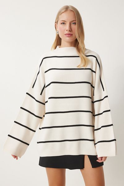 Happiness İstanbul Cremefarbener, gestreifter, langer Oversize-Strickpullover für Damen YY00087