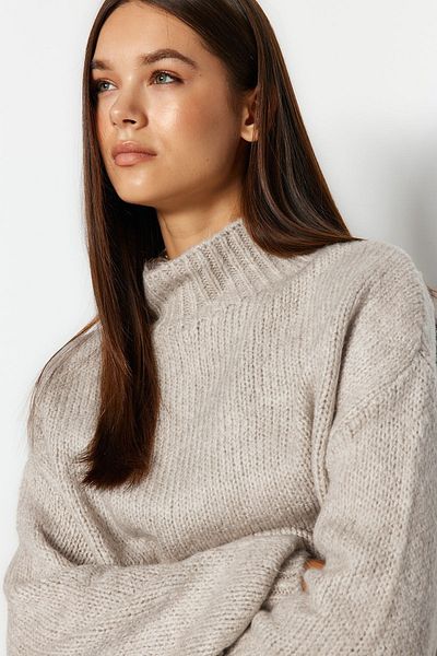 Trendyol Collection Stone Soft Textured Silný Crew Neck Pletený svetr TWOAW24KZ00290