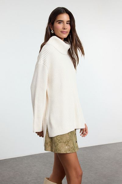 Trendyol Collection Ecru Turtleneck Sweater Twoaw25Kz00394