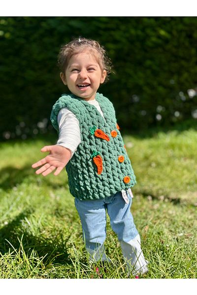 Meltem's Puffy Vest with Carrot Motif for Babies and Children