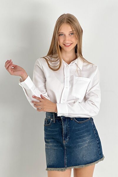 Miss Poem Γυναικείο πουκάμισο με λαιμόκοψη πόλο με εφαρμοστό τσέπες λευκό