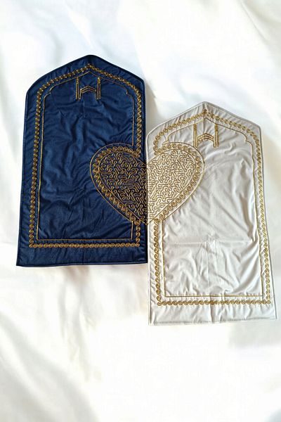 stellare Heart Prayer Mat - Paired Heart Prayer Mat Gift Dowry Prayer Mat