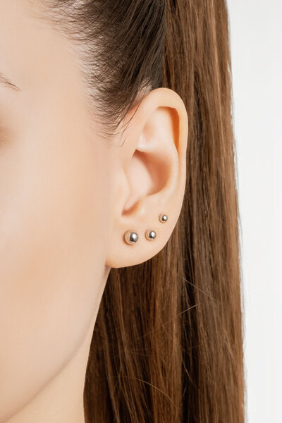 So CHIC... Minimal 18 Ayar Beyaz Altın Kaplama Gümüş Çoklu Top Küpe