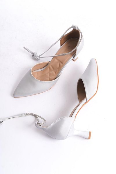 Modabuymus Pantofi de seară stiletto cu toc mic din satin argintiu Miniglossy