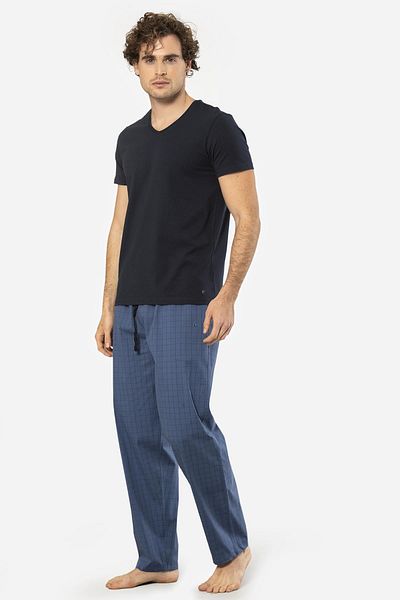 Cacharel V-Neck Short Sleeve T-Shirt and Pocket Plaid Bottom Pajama Suit