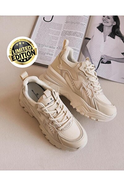 Zuum حذاء رياضي نسائي من Rando بكعب مخفي داخلي ونعل سميك - بيج