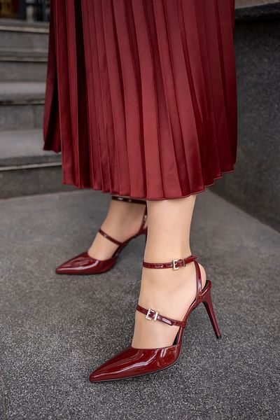 LAMİNTA Pantofi cu toc pentru femei Rodeo Burgundy din piele lacuita cu catarama dubla