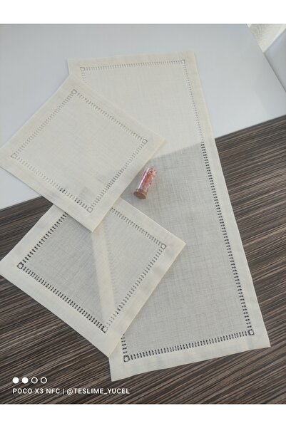 Etamin nakisim 3 parça salon takımı. TV ünitesi ve 2 peçete. Krem renk. Şeker...