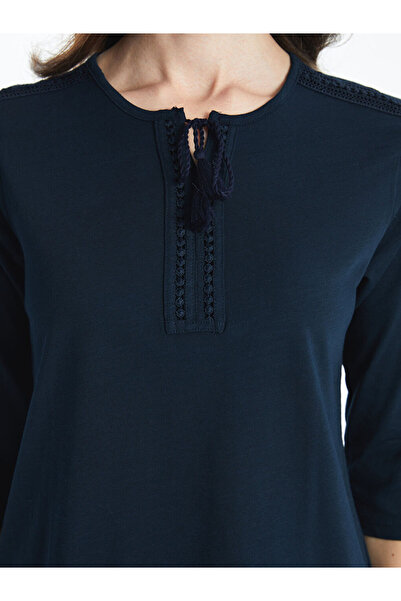 LC Waikiki LCW Bağlamalı Yaka Nakışlı Kadın Bluz