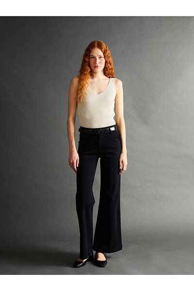 LC Waikiki V-Neck Shiny Looking Women's Knitwear Undershirt